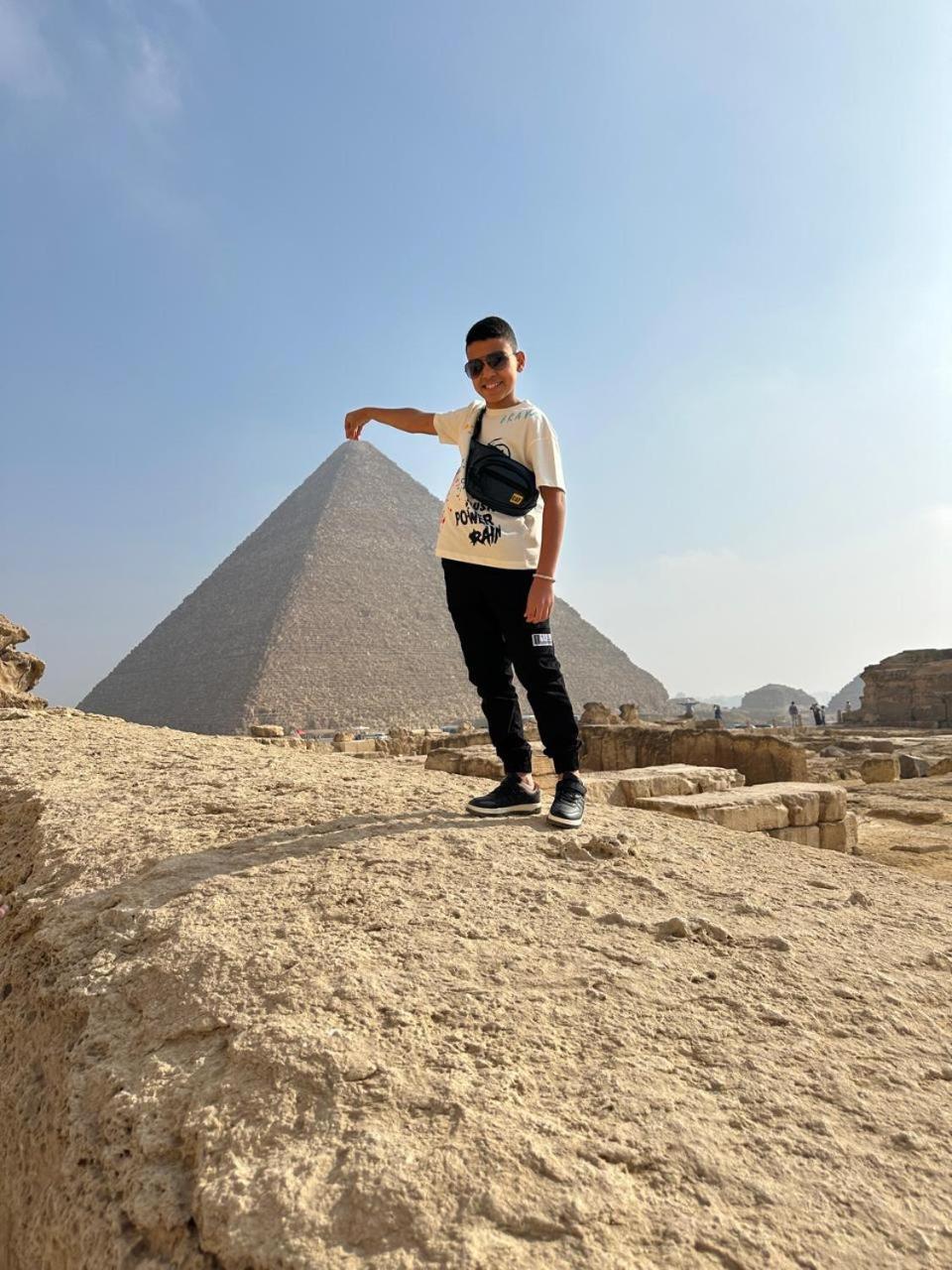 Merit Pyramids View Homestay Cairo